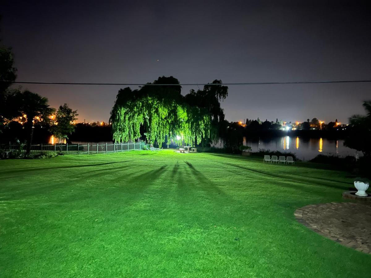 The Lakehouse Bnb Brakpan Exterior photo